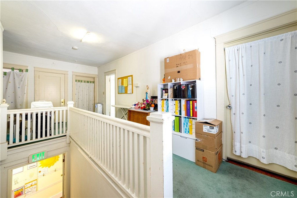 423 S Commonwealth Avenue Property Photo 27