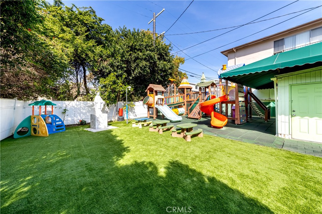 423 S Commonwealth Avenue Property Photo 40