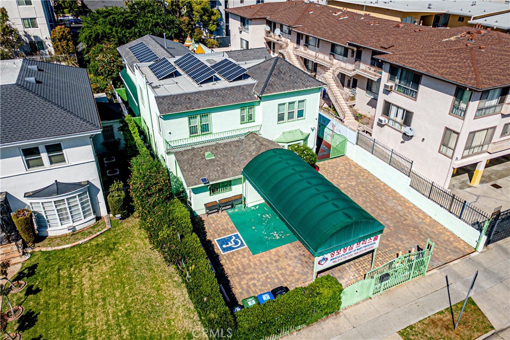 423 S Commonwealth Avenue Property Photo 46
