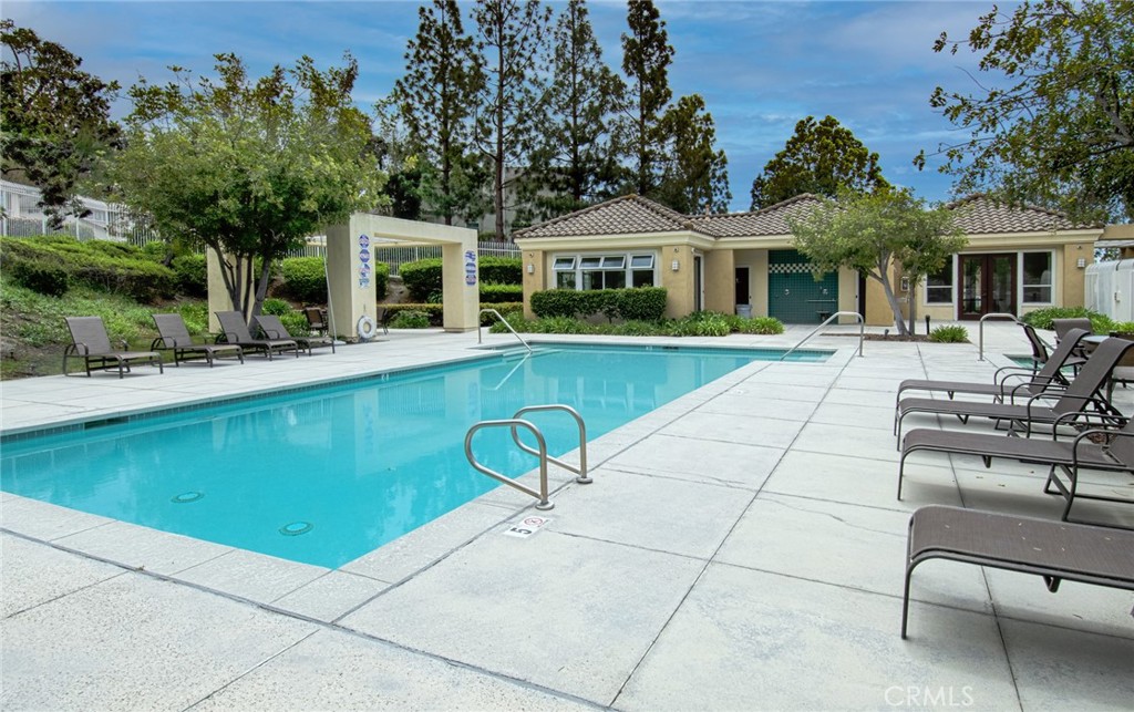 19646 Orviento Drive Property Photo 24