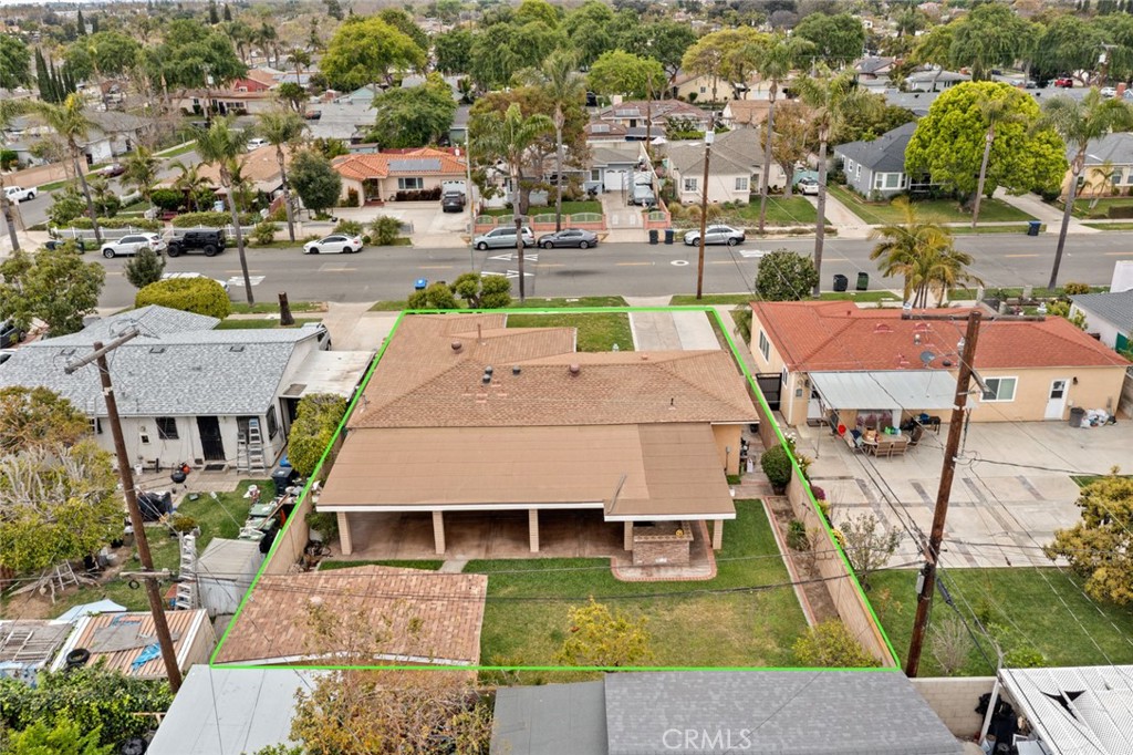 1034 W Saint Andrew Place Property Photo