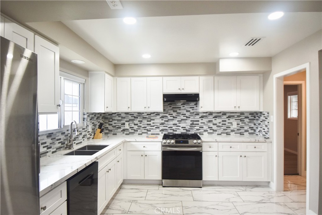 2535 Conejo Drive Property Photo 10