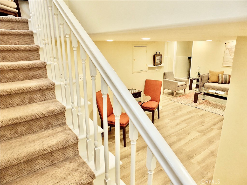 220 Roycroft Avenue Property Photo 1