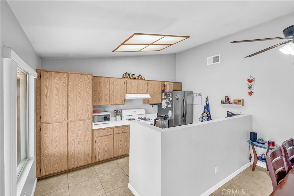 11188 Tamarisk Road Property Photo 7
