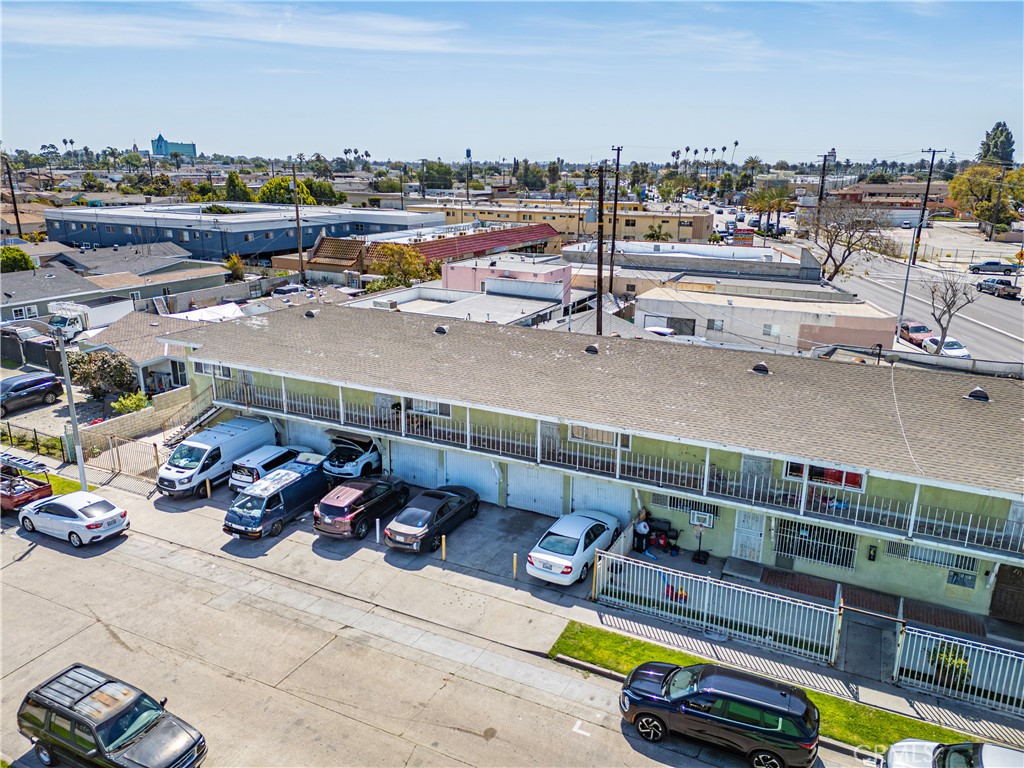 10500 Long Beach Boulevard Property Photo