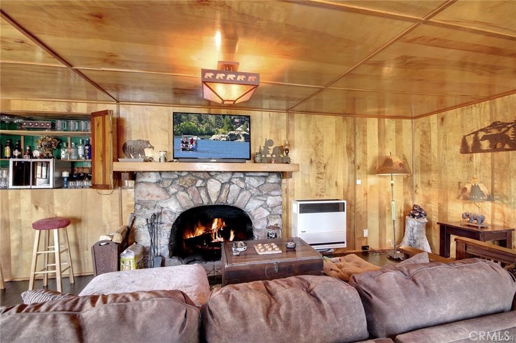 246 Big Bear Boulevard Property Photo 8