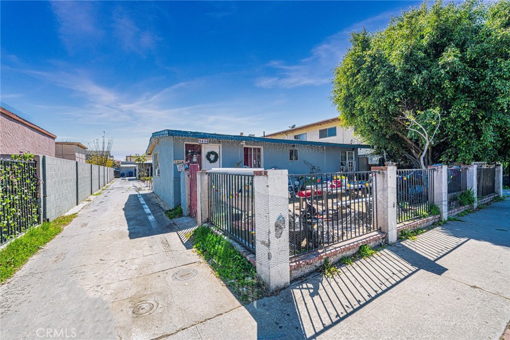 1414 W 224th Street Property Photo