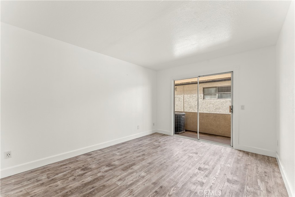 645 Chestnut Avenue 106 Property Photo 27