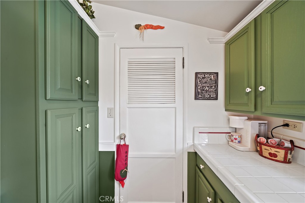 41191 Pennsylvania Avenue Property Photo 18