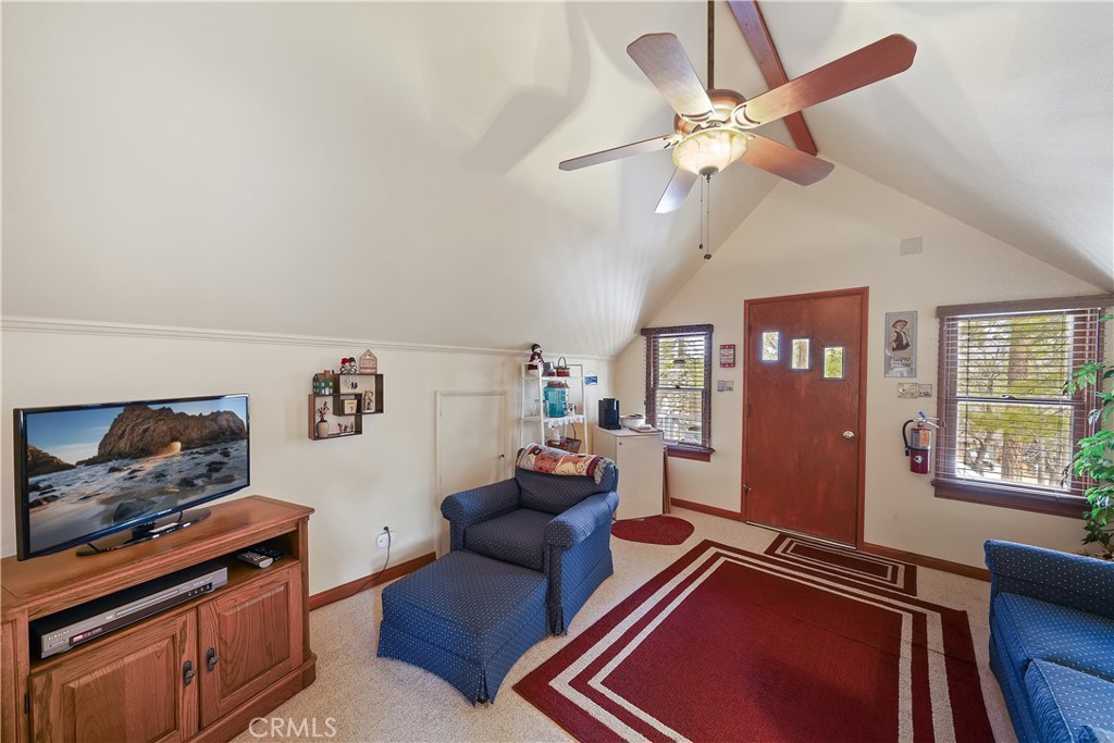 41191 Pennsylvania Avenue Property Photo 38
