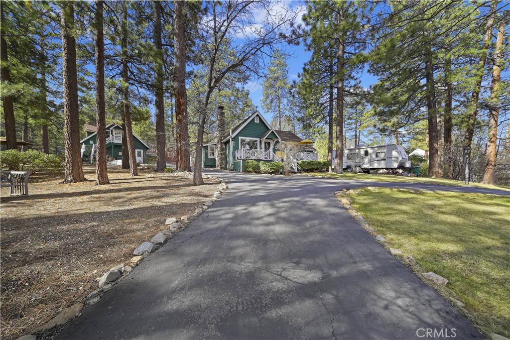 41191 Pennsylvania Avenue Property Photo 48