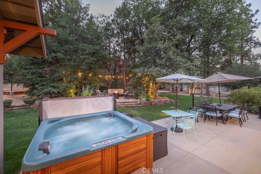 661 Cedar Glen Drive Property Photo 11