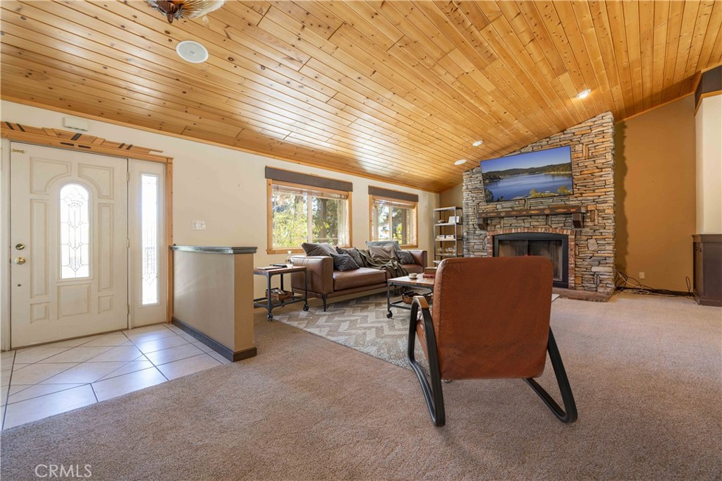 661 Cedar Glen Drive Property Photo 17