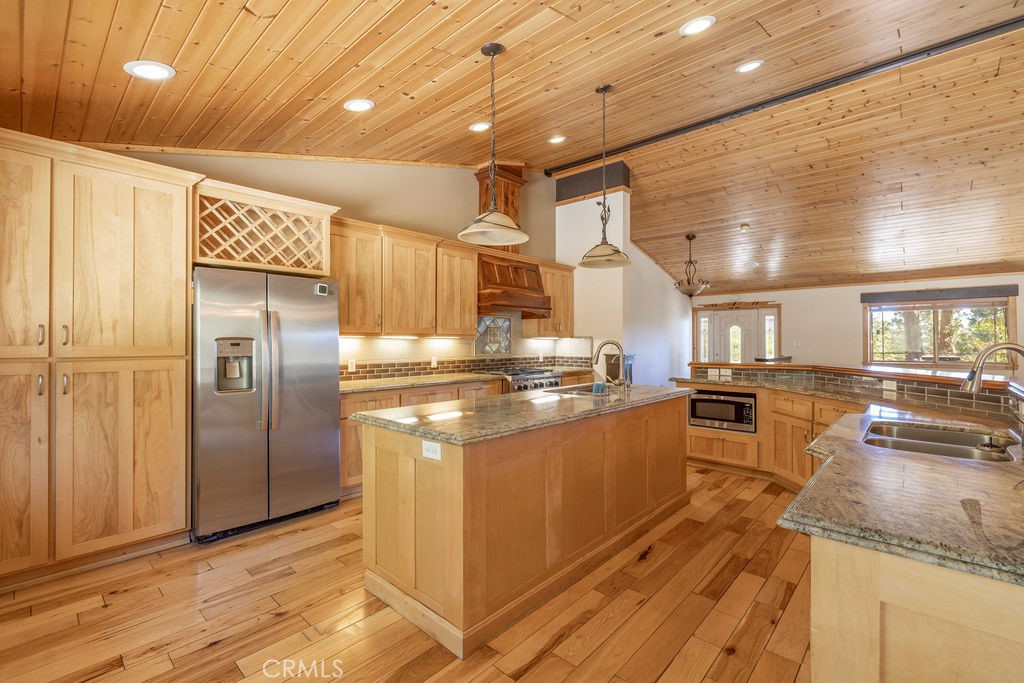661 Cedar Glen Drive Property Photo 24