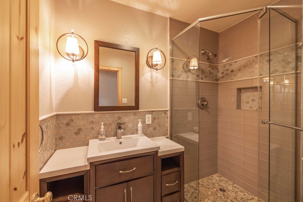 661 Cedar Glen Drive Property Photo 38
