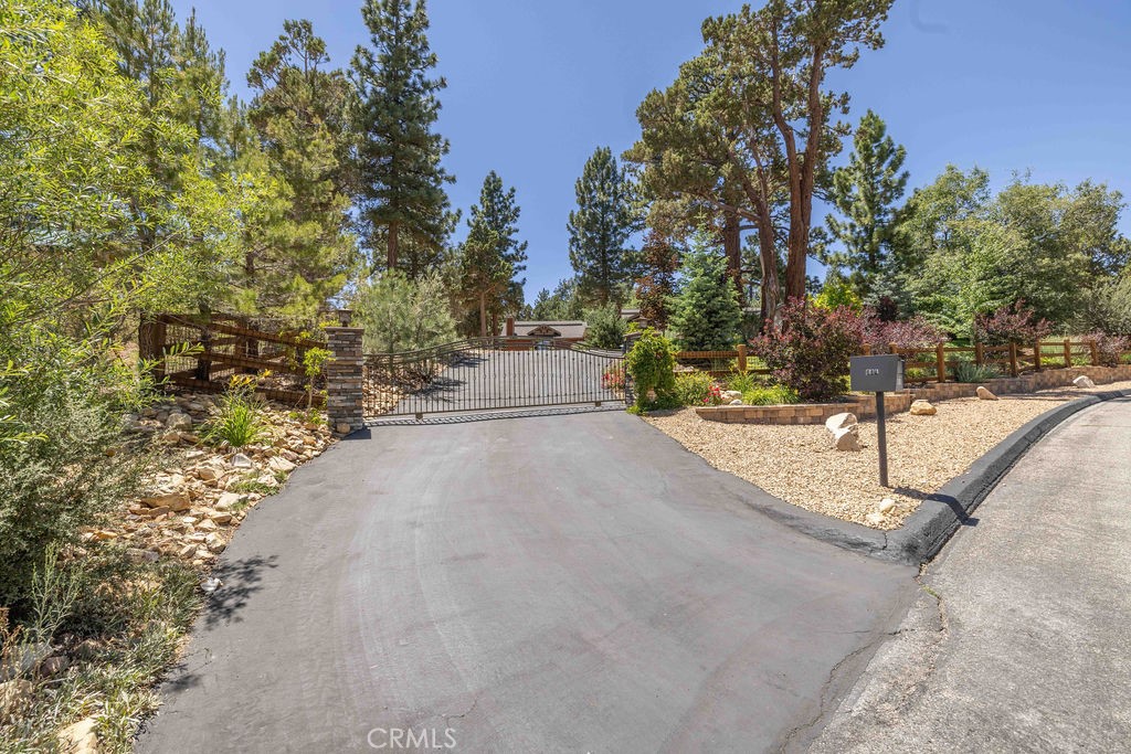 661 Cedar Glen Drive Property Photo 47