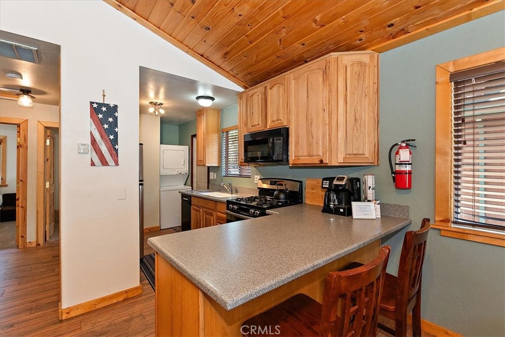 1107 W Alta Vista Avenue Property Photo 9