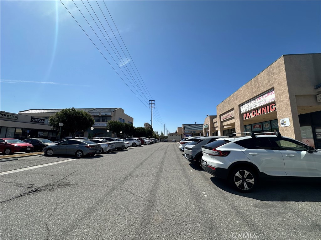 8762 Garden Grove Boulevard 203 Property Photo 4
