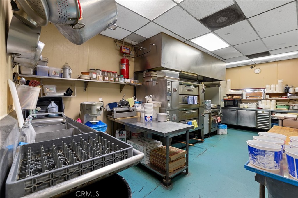 12912 Harbor Boulevard Property Photo 14