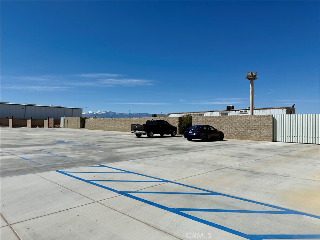 16176 Koala Road Property Photo 4