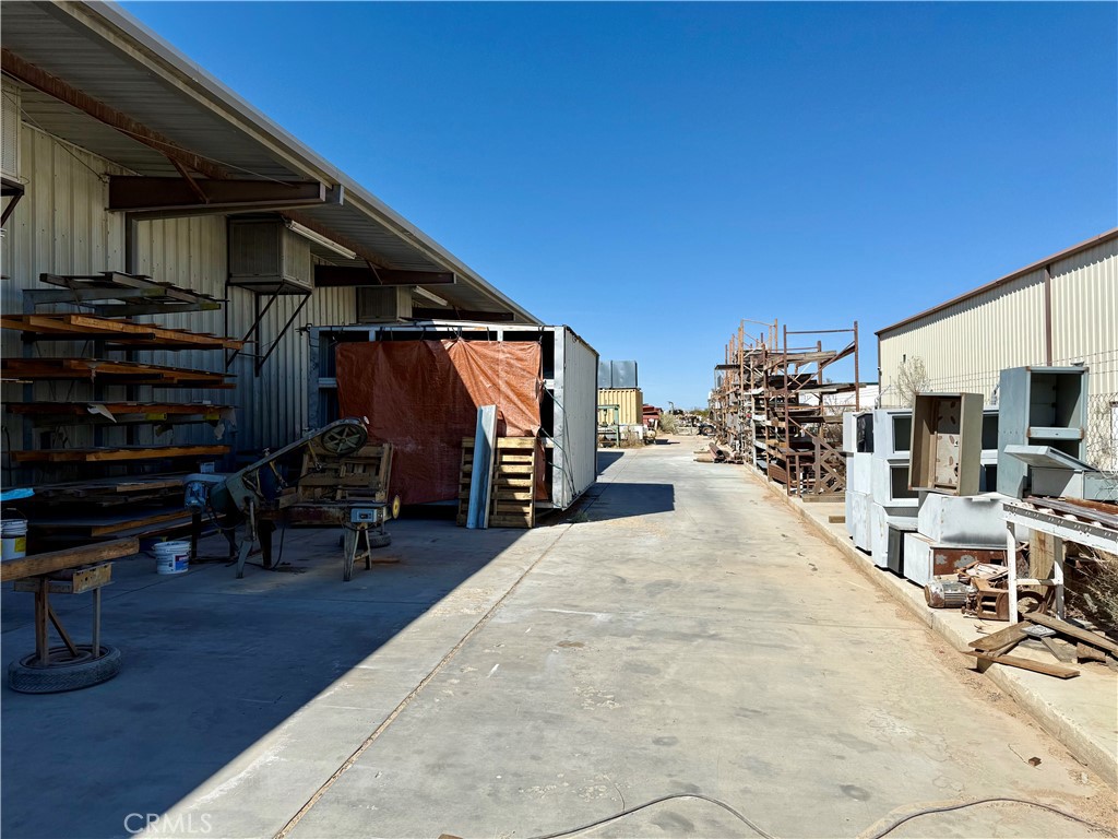 16176 Koala Road Property Photo 15