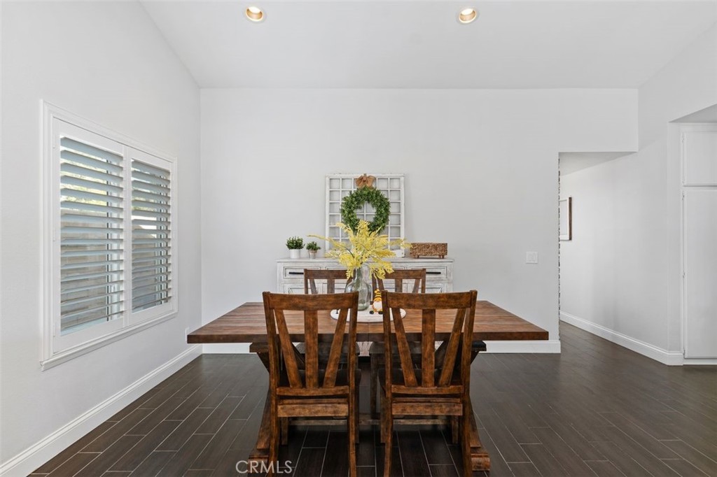 7596 E Woodsboro Avenue Property Photo 14