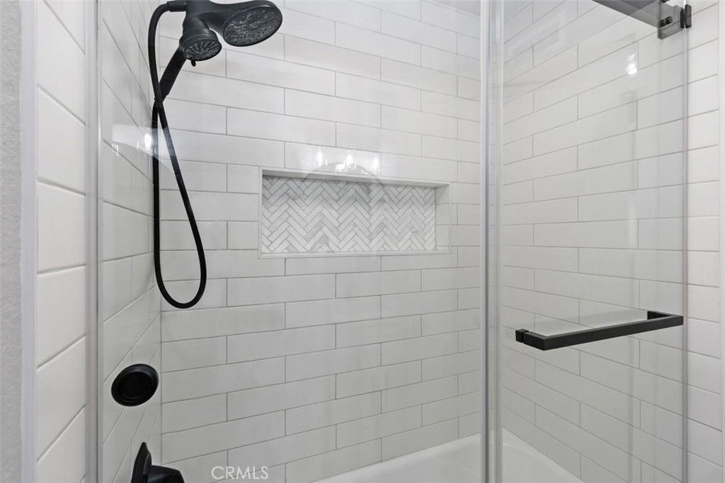 7596 E Woodsboro Avenue Property Photo 25