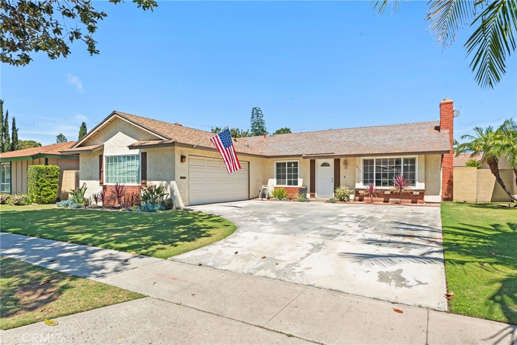 1813 E Alcove Way Property Photo
