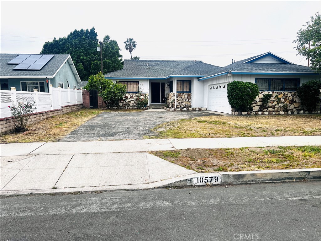 10579 Lev Avenue Property Photo 1