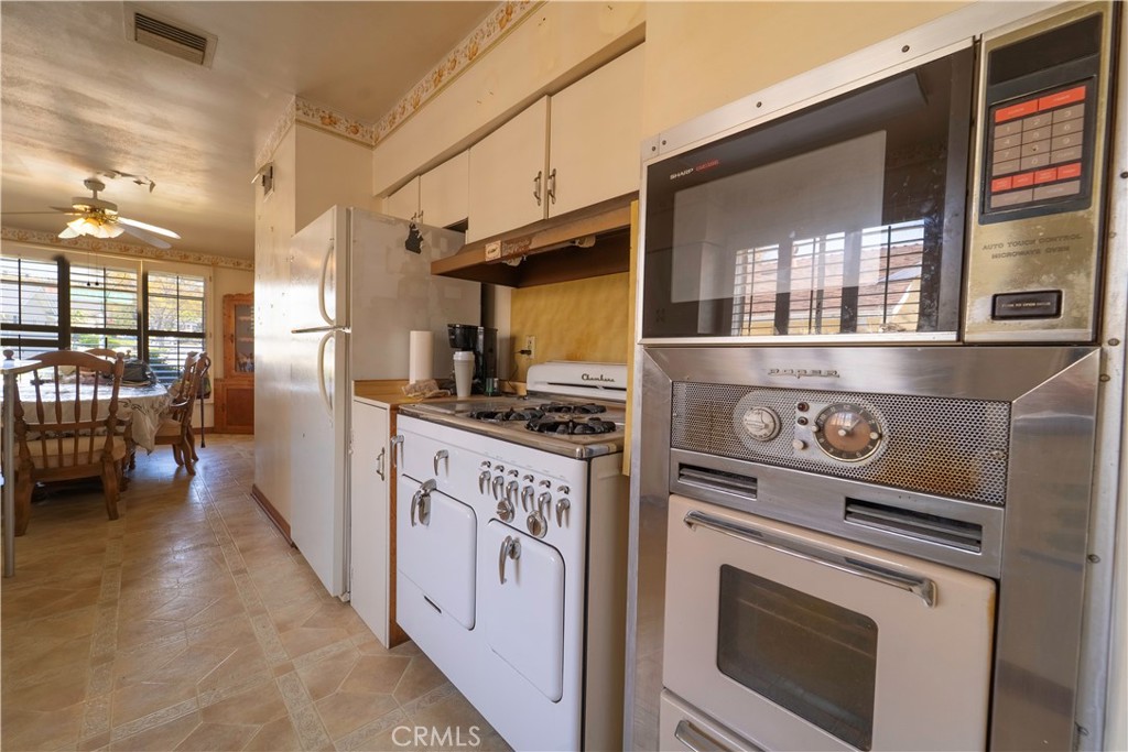 217 Dochan Circle Property Photo 6
