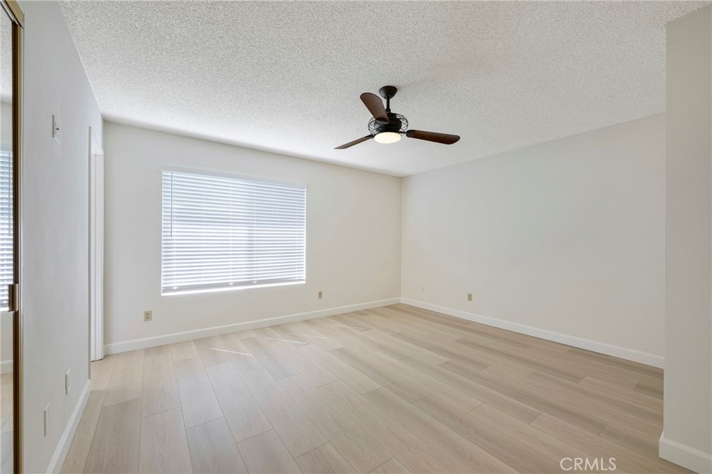 7354 Agate Street Property Photo 9