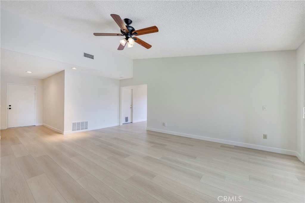 7354 Agate Street Property Photo 18