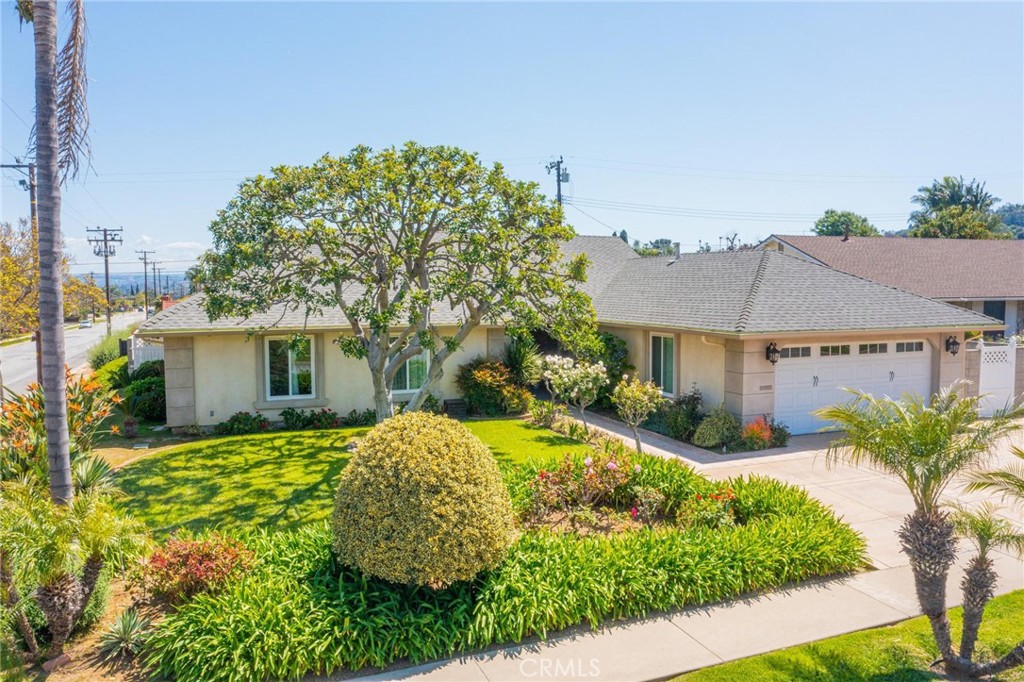 1506 Ameluxen Avenue Property Photo 1