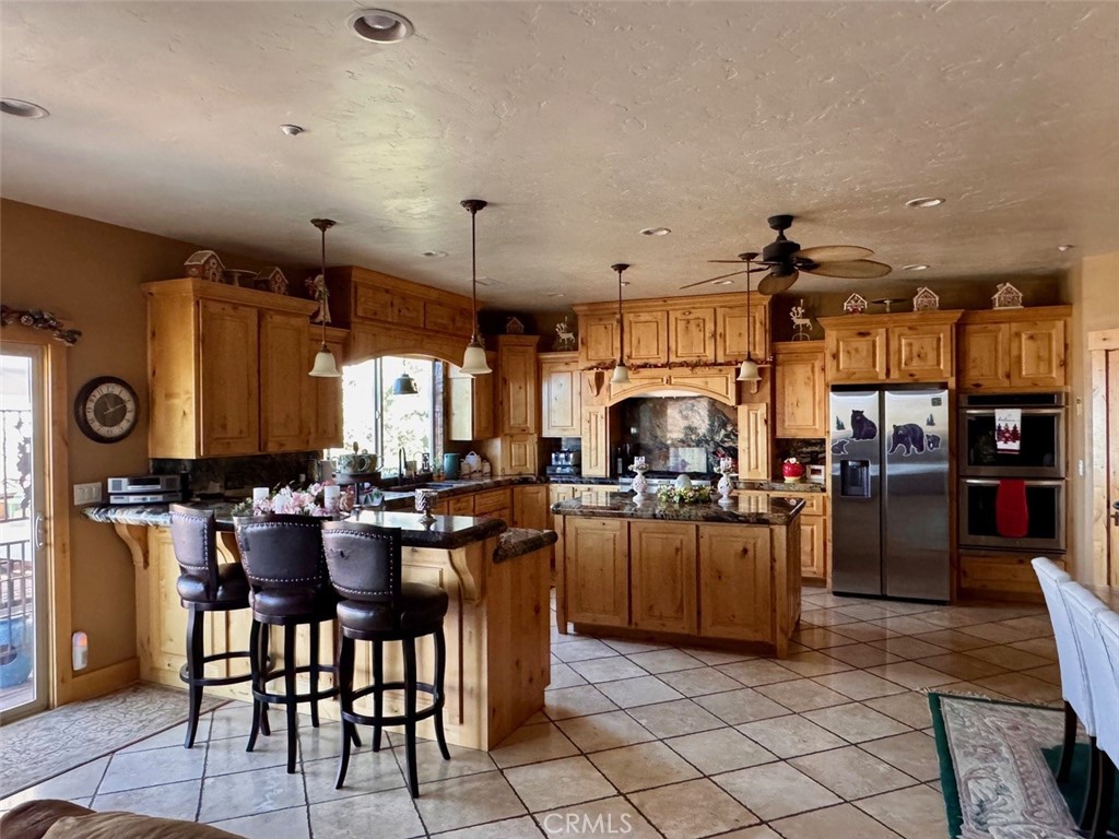 1454 Lovers Lane Property Photo 3