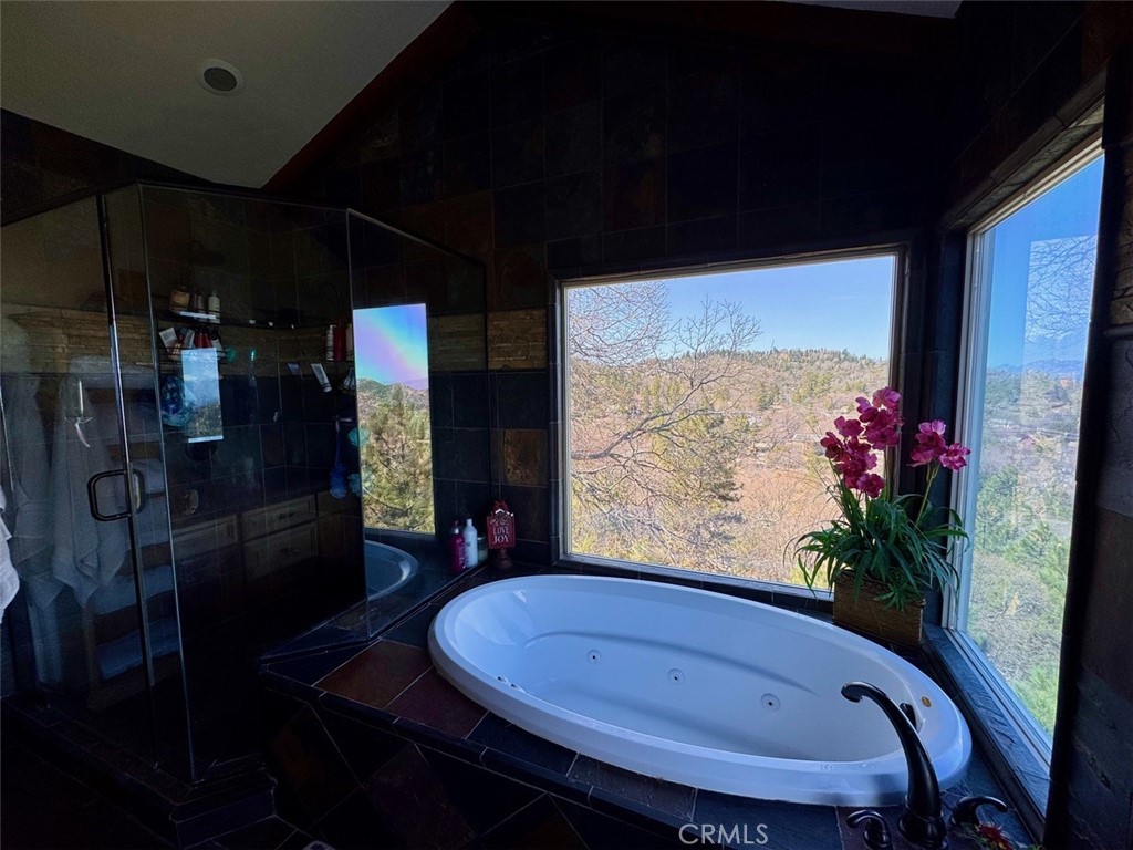 1454 Lovers Lane Property Photo 9