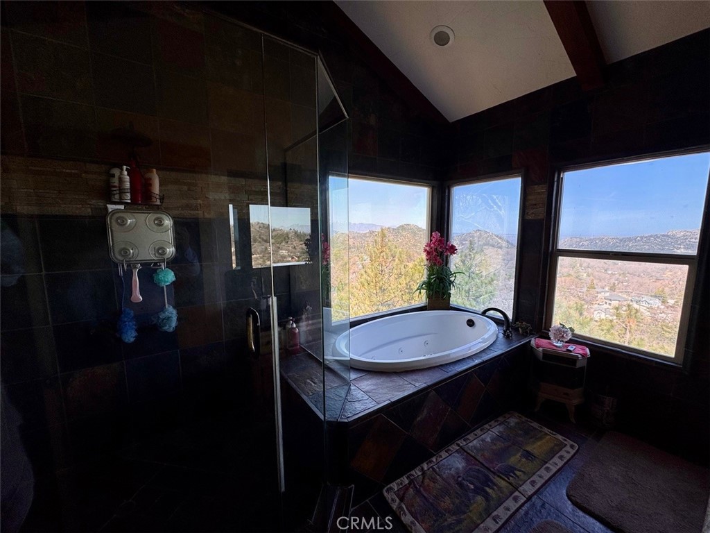 1454 Lovers Lane Property Photo 10