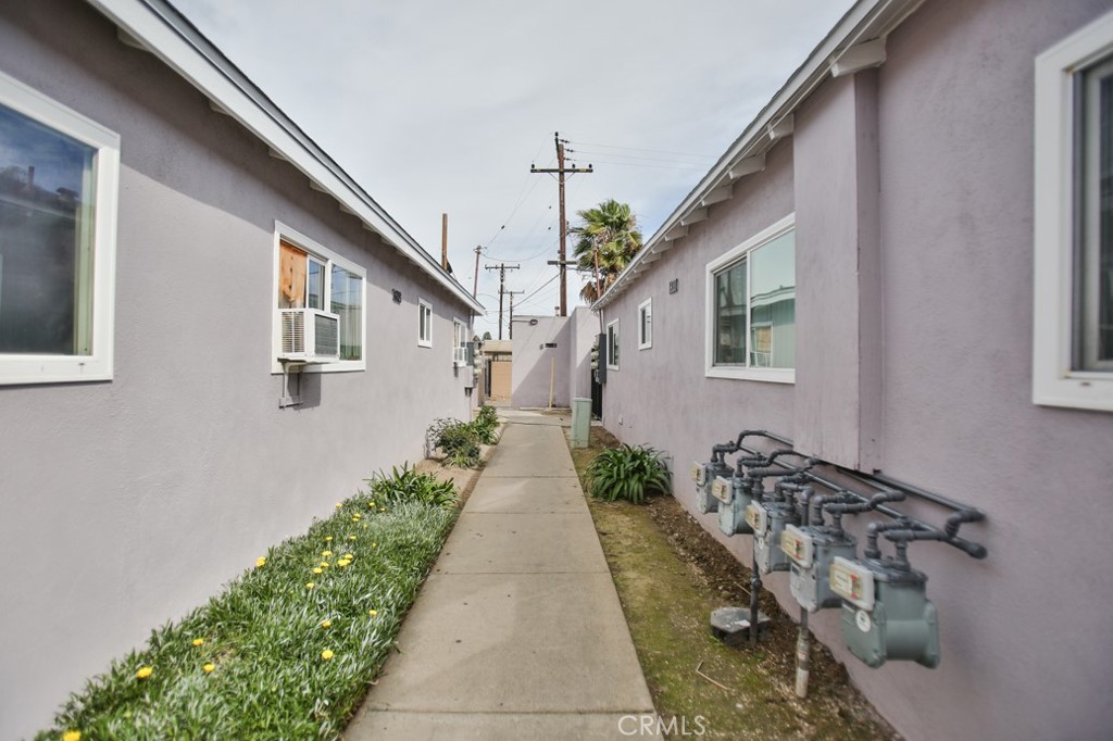 1608 N Placentia Avenue Property Photo 1