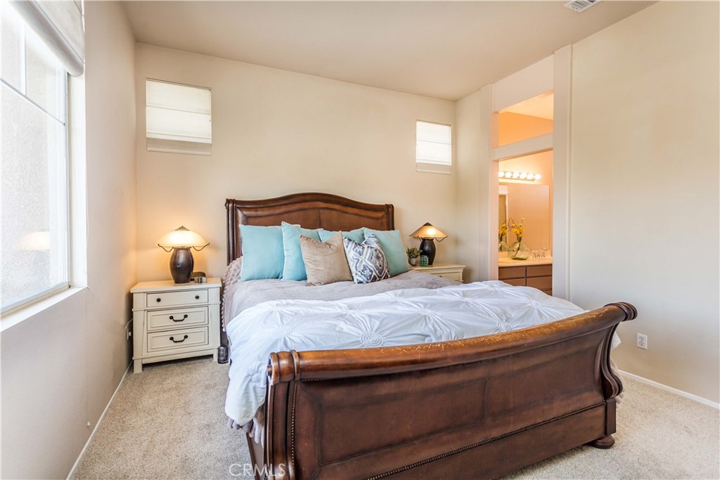 1546 Hastings Way Property Photo 18