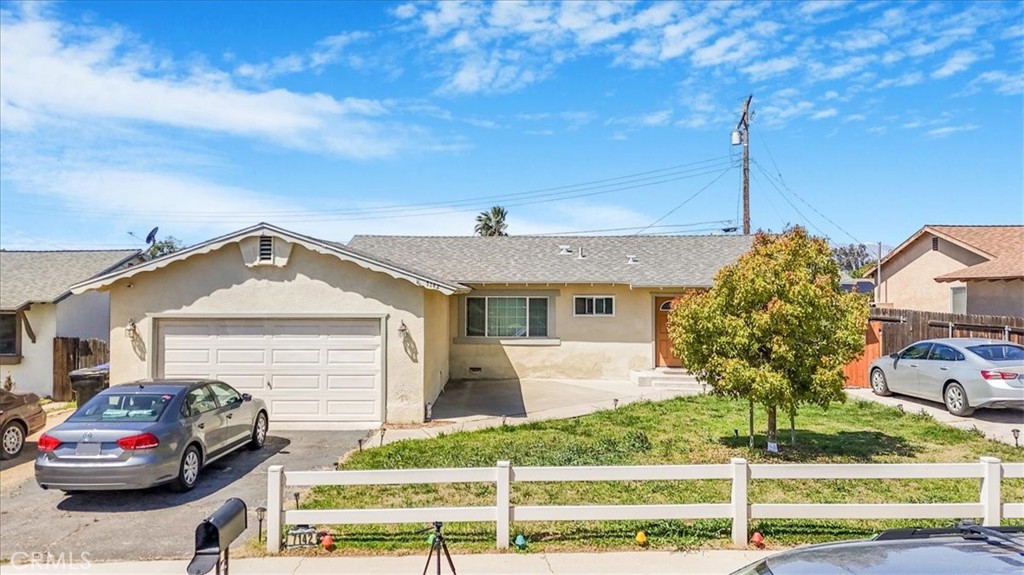 7142 Church Street Property Photo
