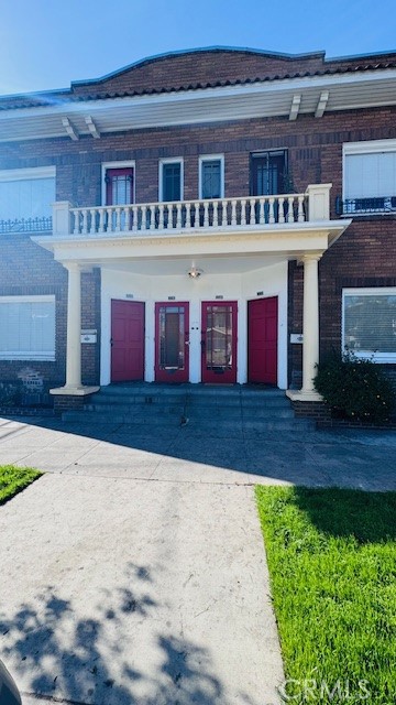 324 W 9th Street Property Photo