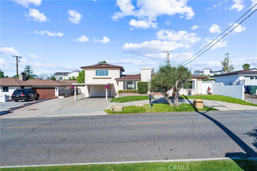 7822 Alta Cuesta Drive Property Photo 4