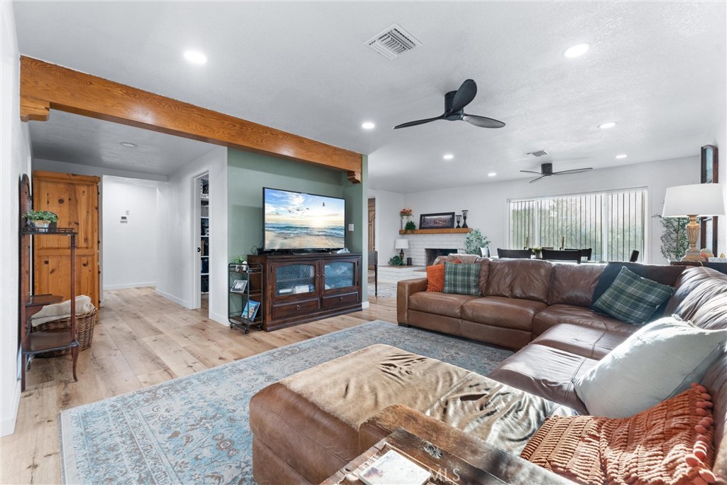 7822 Alta Cuesta Drive Property Photo 12
