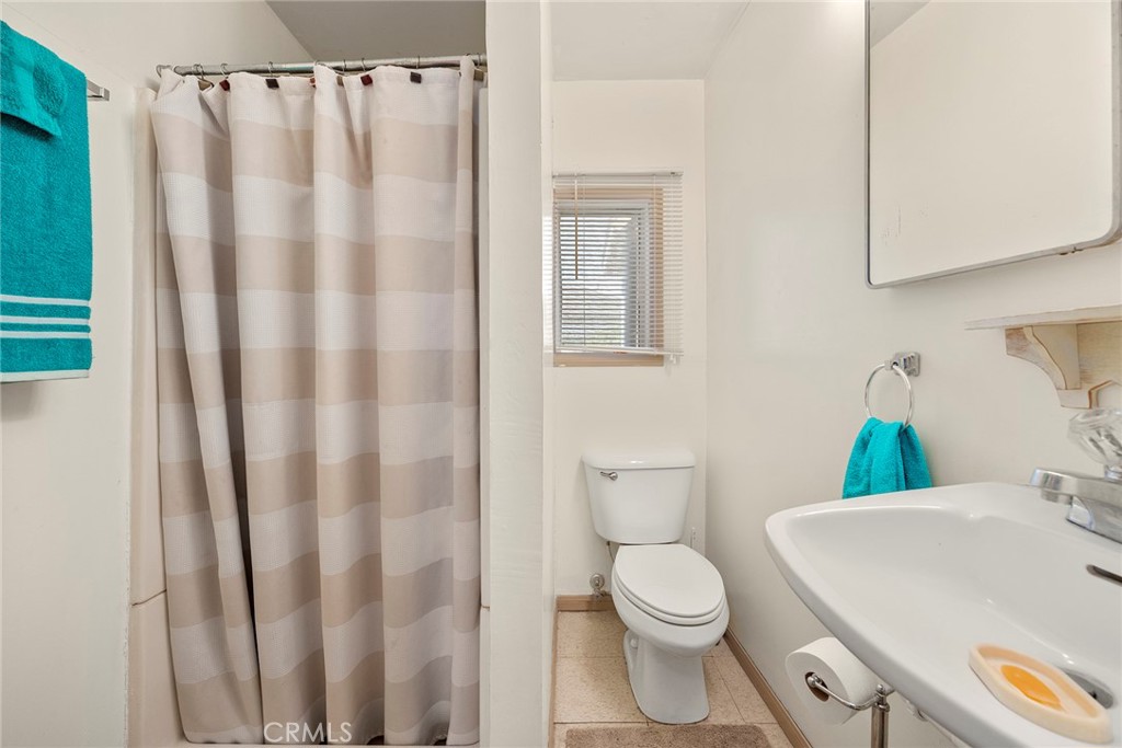 414 W Olive Avenue Property Photo 11