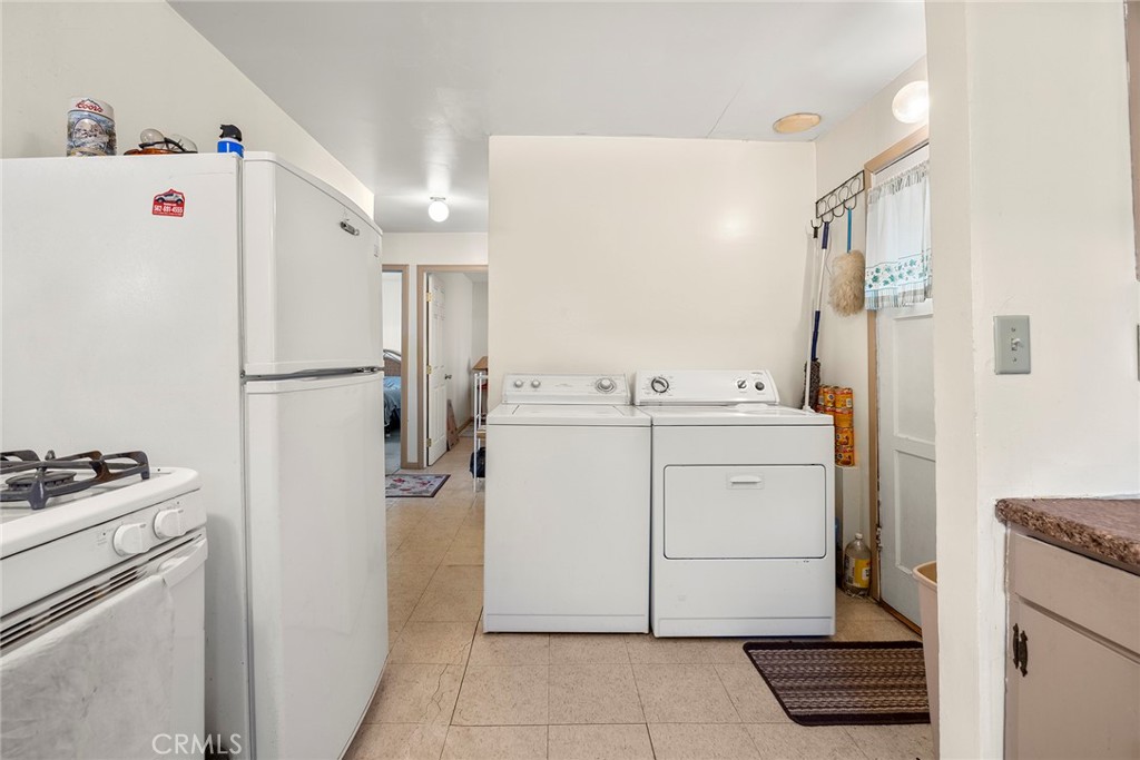 414 W Olive Avenue Property Photo 12