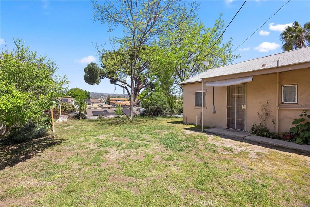 414 W Olive Avenue Property Photo 21