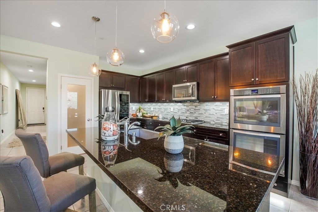 27323 Ardella Place Property Photo 14