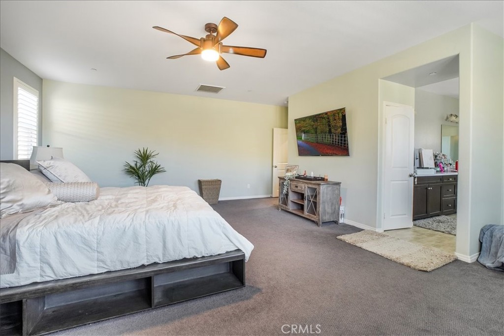 27323 Ardella Place Property Photo 31
