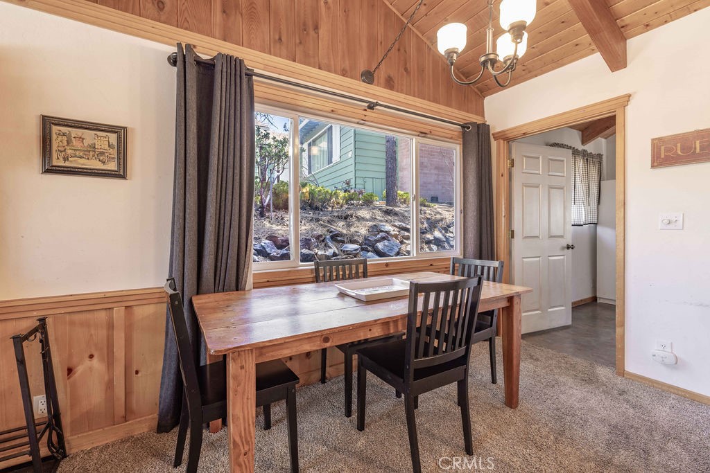 41063 Pennsylvania Avenue Property Photo 14