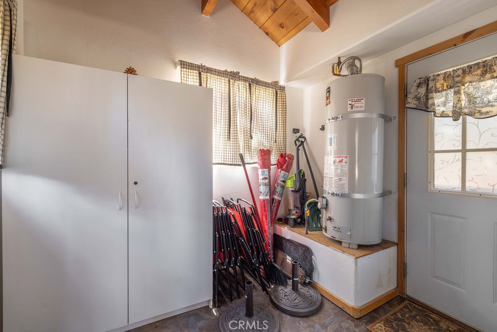 41063 Pennsylvania Avenue Property Photo 25