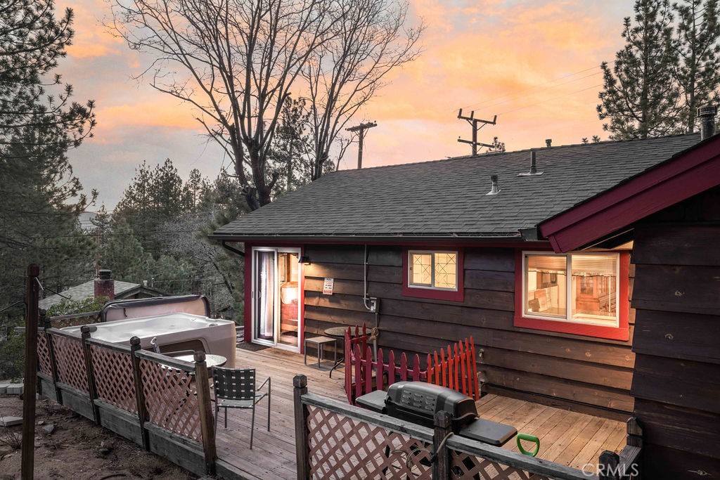 41063 Pennsylvania Avenue Property Photo 30